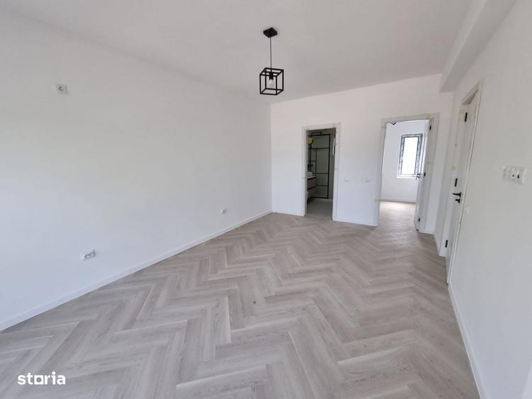 Casă cu 4 camere în Domnești