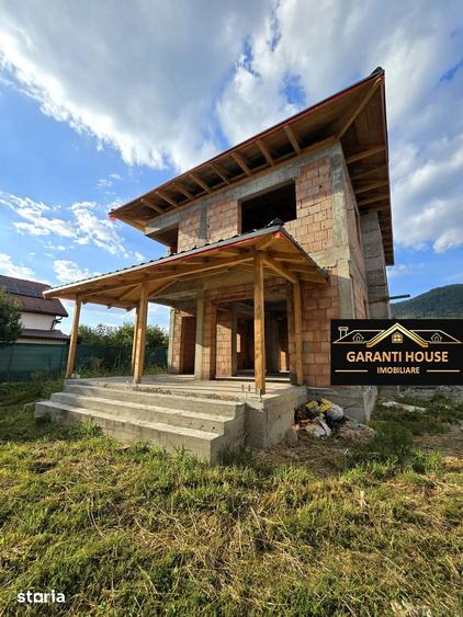 Casă cu 3 camere cu Teren 780 Mp în Cicârlău