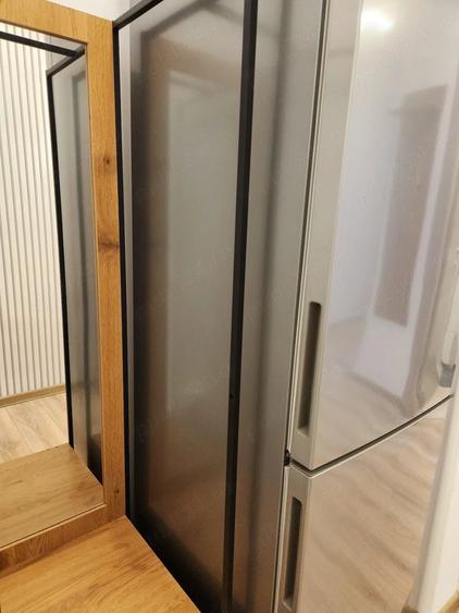 Apartament cu 3 camere decomandat în Răcădău