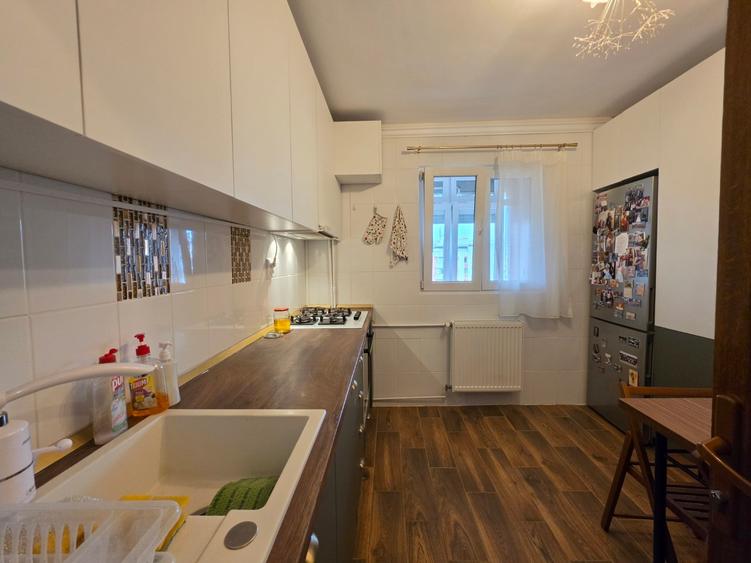 Apartament cu 2 camere decomandat în Colentina