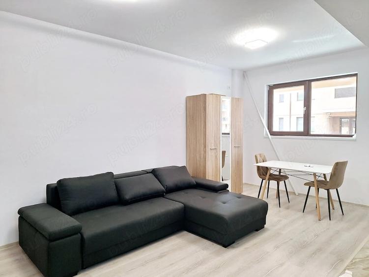 Garsonieră decomandată în Central