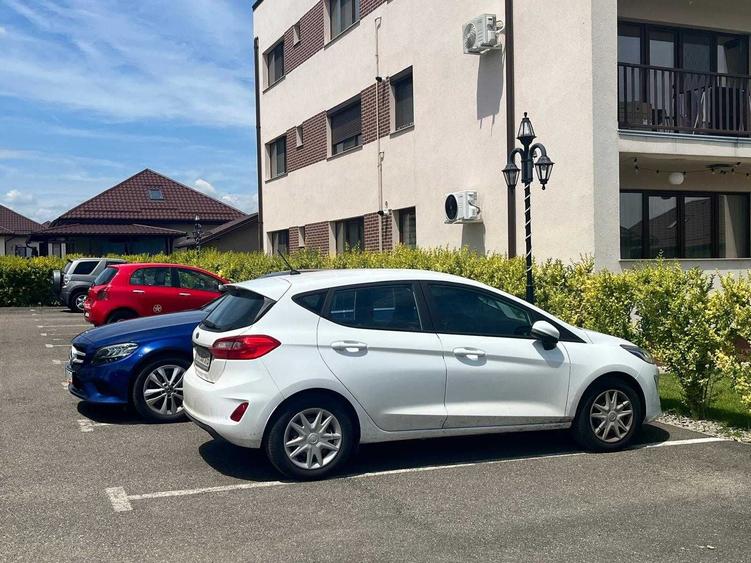 Apartament cu 2 camere decomandat în Păulești