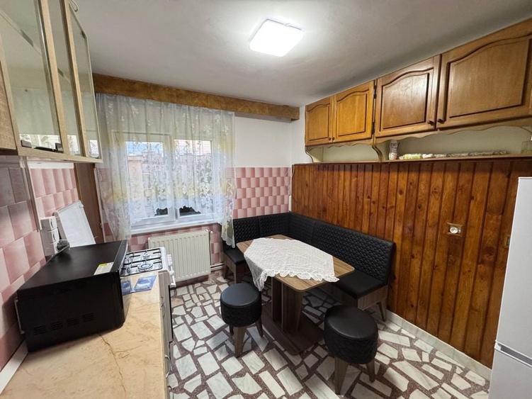 Apartament cu 2 camere semidecomandat în Scriitorilor