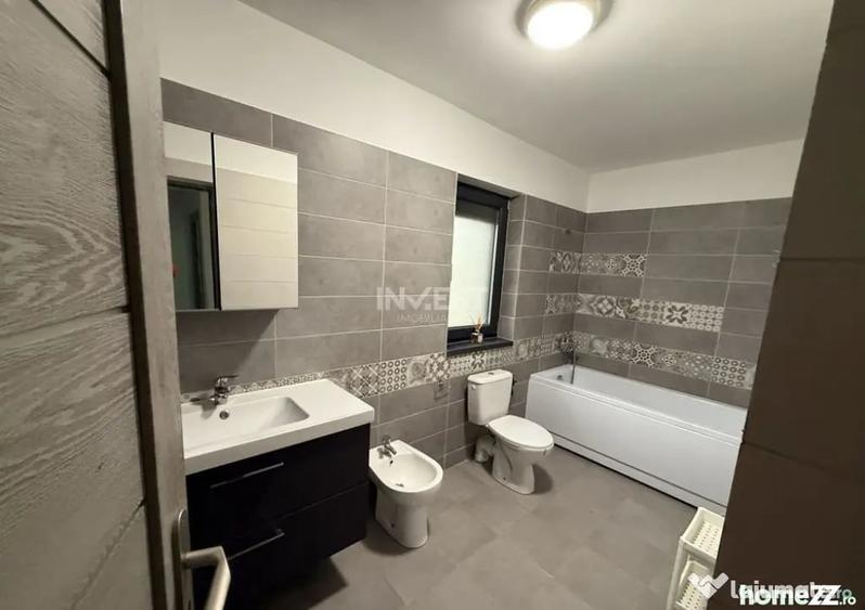 Casă cu 4 camere cu Teren 250 Mp în Central
