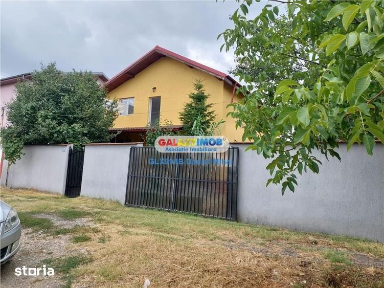 Casă cu 4 camere cu Teren 310 Mp în Central