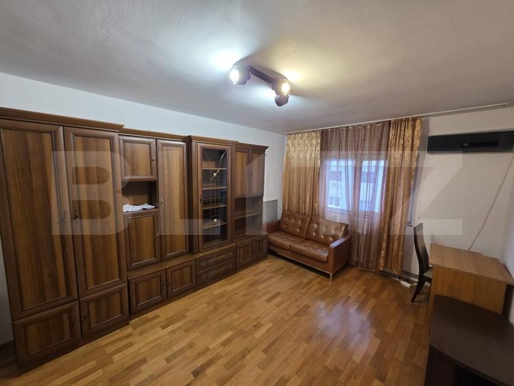 Apartament cu 2 camere decomandat, mobilat în Grigorescu
