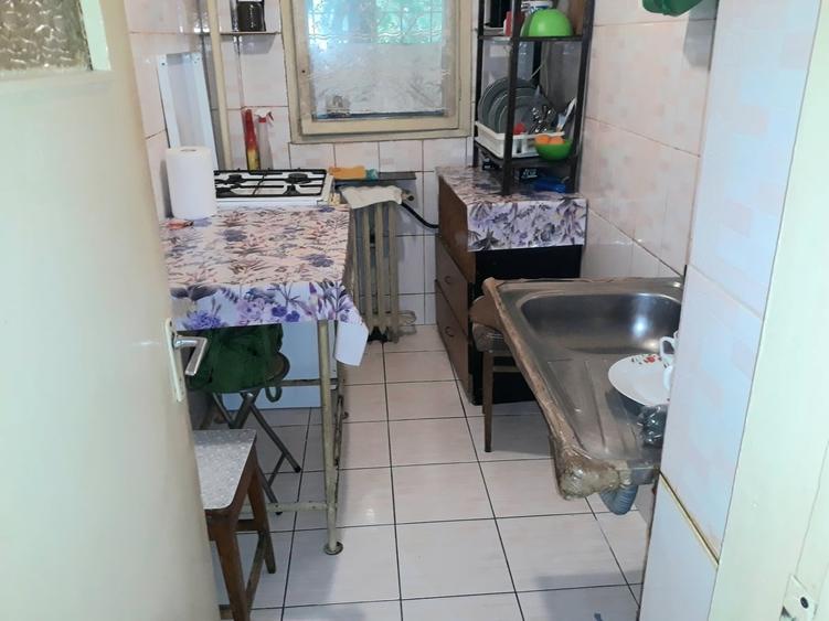 Apartament decomandat în Doamna Ghica