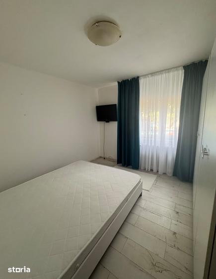 Apartament cu 2 camere decomandat în Calea București