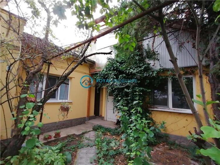Casă individuală cu 2 camere cu Teren 130 Mp în Cantacuzino
