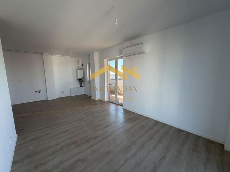 Apartament cu 3 camere decomandat în Aradului