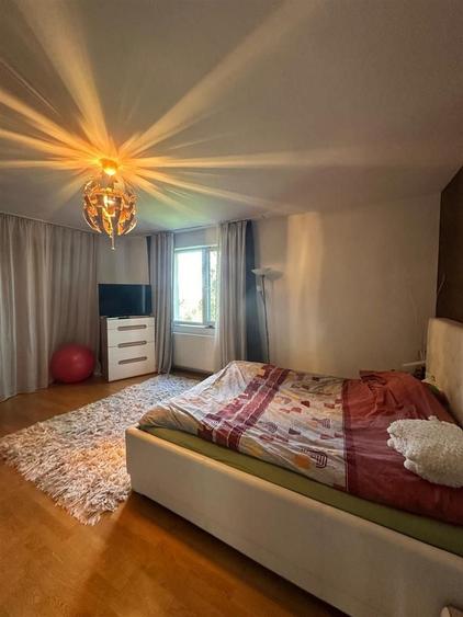 Apartament cu 3 camere decomandat în Andrei Mureșanu
