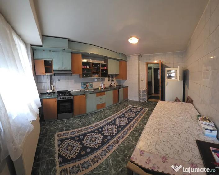 Apartament 2 camere, Bd. Chi?inau Sector 2 - 7
