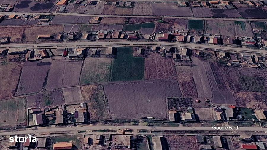 Teren de 1430 mp, în Central