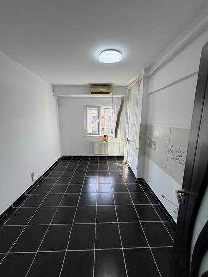 Apartament cu 2 camere decomandat în Sebastian