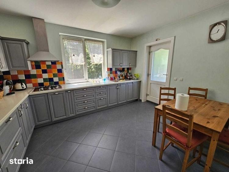Casă cu 4 camere cu Teren 168 Mp în Brănești