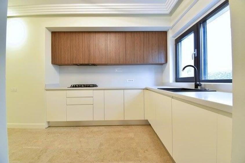 Apartament cu 4 camere decomandat, mobilat în Dorobanți