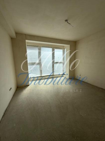 Apartament de vanzare semidecomandat ,2 camere 48 mp , zona Sesul de sus - 3