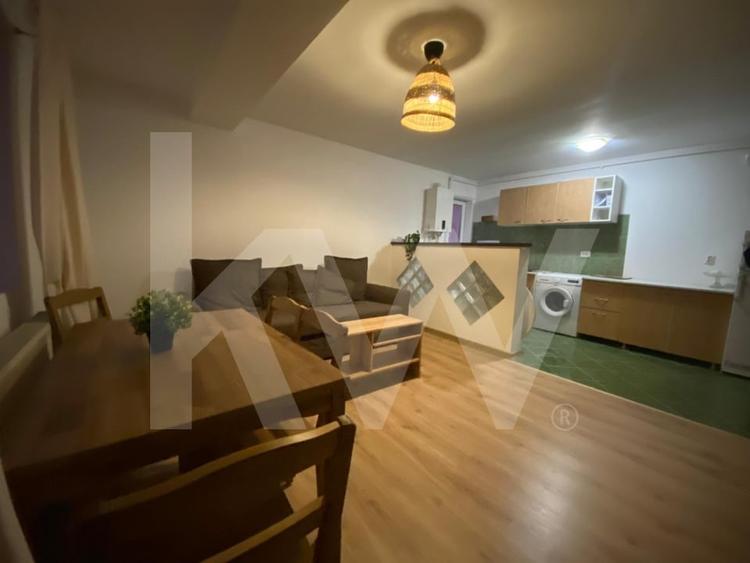 Apartament cu 2 camere decomandat, mobilat în Ștrand