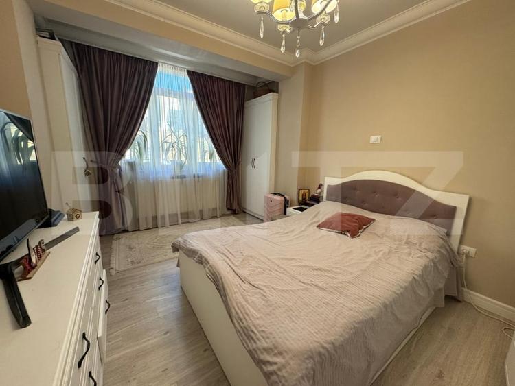 Apartament cu 3 camere decomandat, mobilat în Burdujeni
