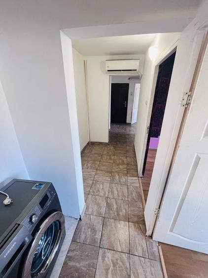 Apartament cu 3 camere decomandat în Alexandru cel Bun