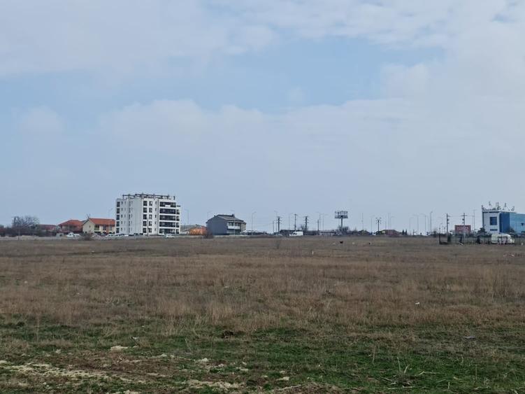 Teren Construcții intravilan de 7200 mp, în Boreal
