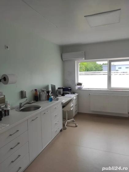 Spațiu comercial, de 450 mp, în Central