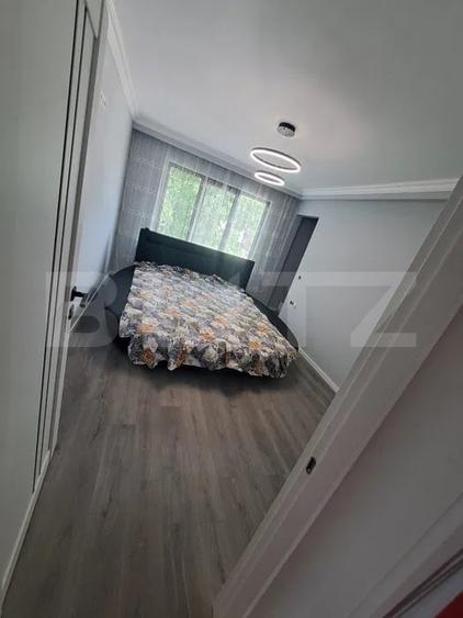Apartament cu 5 camere decomandat, mobilat în Centura