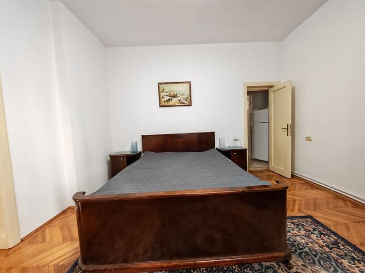 Apartament cu 2 camere decomandat în Știrbei Vodă