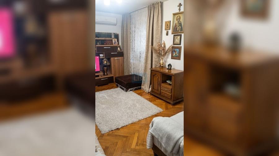 Apartament cu 3 camere semidecomandat, mobilat în Obor