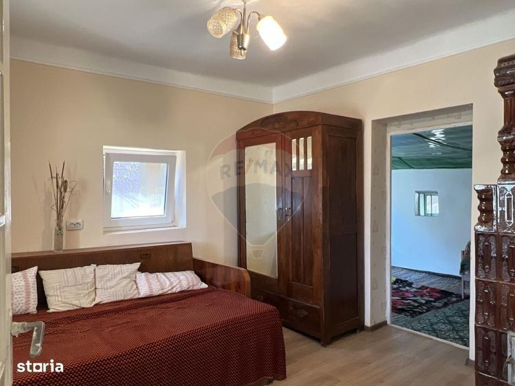 Casă cu 2 camere în Lipia