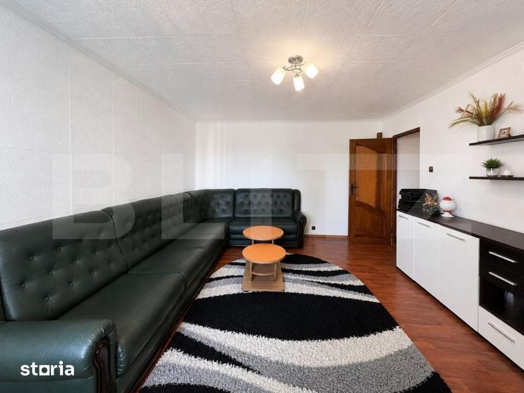 Apartament cu 3 camere decomandat în 1 Mai
