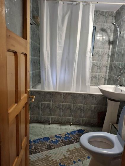 Inchiriez apartament doua camere - 4