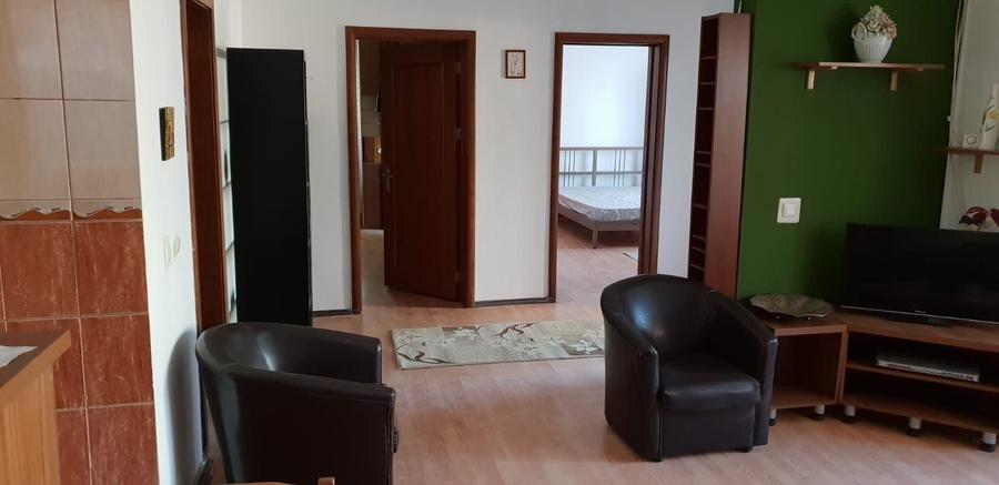 Casă cu 3 camere cu Teren 300 Mp în Central