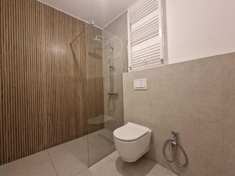 Apartament cu 2 camere decomandat în Gorjului