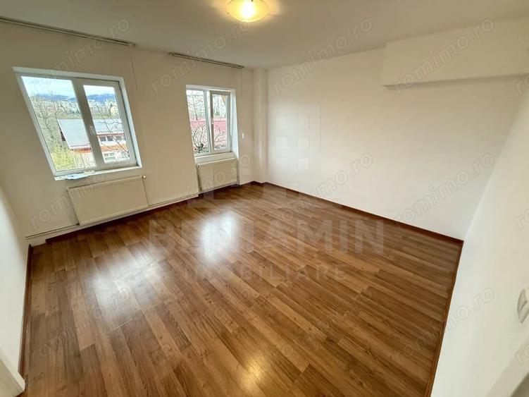 2 camere - 55mp - etaj 3 - centrala proprie - parcare - Central - 1
