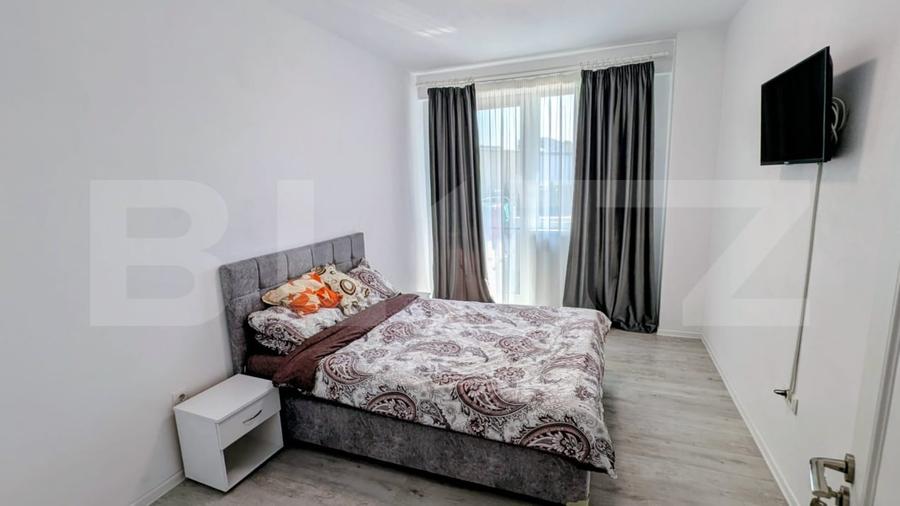 Apartament cu 2 camere semidecomandat, mobilat în Ampoi 3