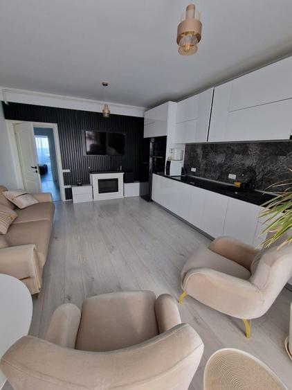 Apartament cu 3 camere decomandat în Nord