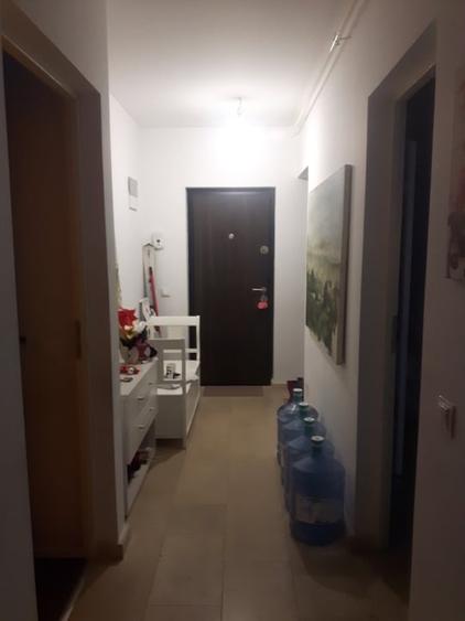 Apartament cu 3 camere semidecomandat, mobilat în Grigorescu