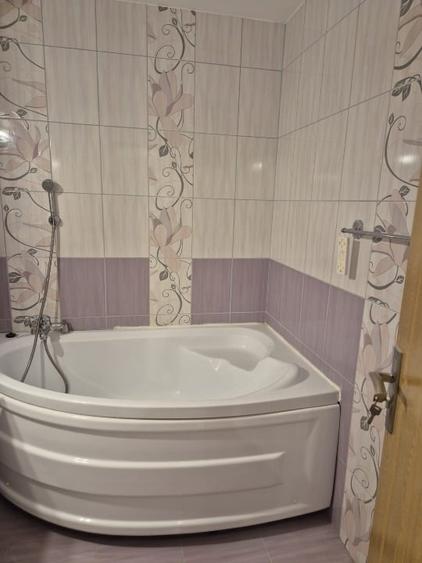 Apartament cu 2 camere decomandat, mobilat în Berceni