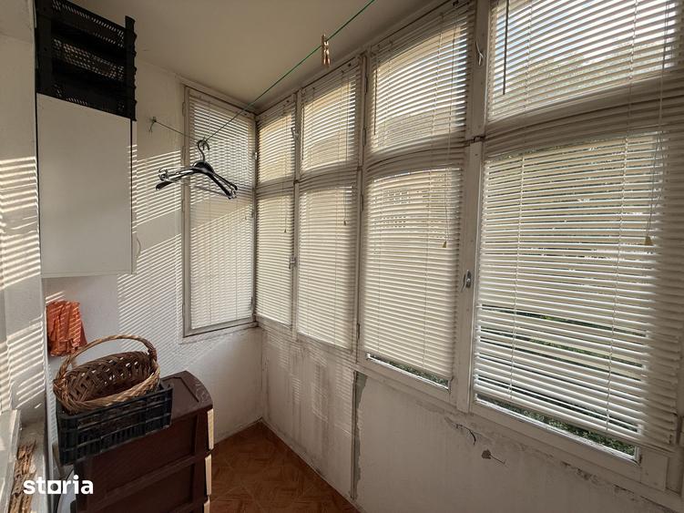 Apartament cu 2 camere semidecomandat în Central