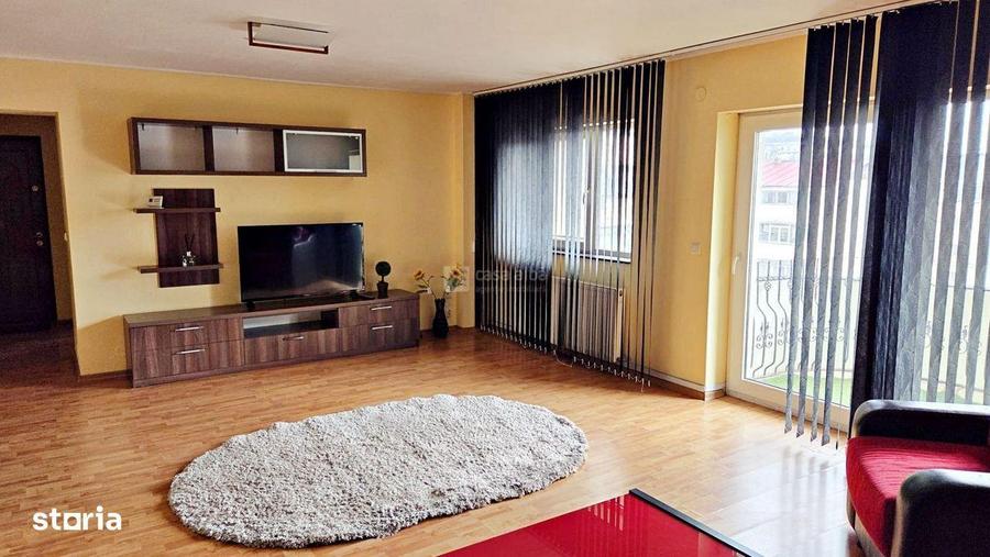 Apartament cu 3 camere semidecomandat, mobilat în Semicentral