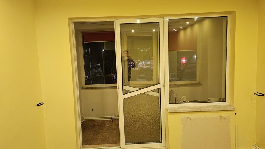 Apartament cu 3 camere decomandat în C5