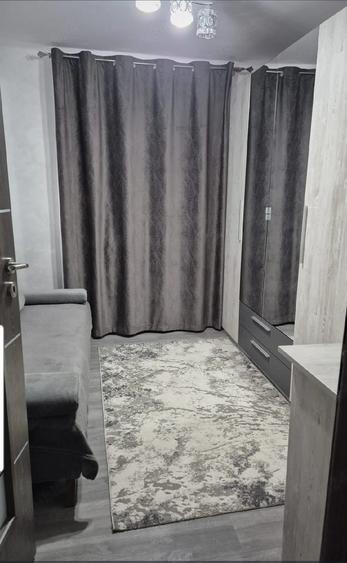 Apartament cu 3 camere nedecomandat în Gheorgheni