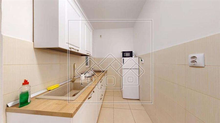 Apartament cu 3 camere decomandat în Ultracentral