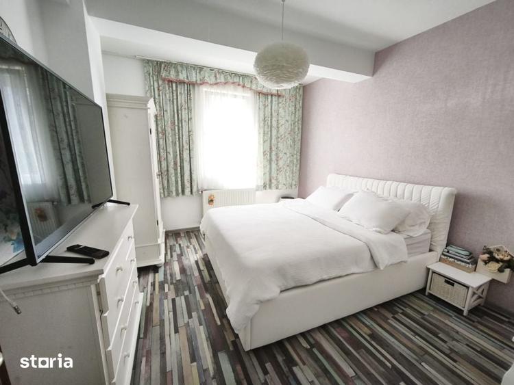 Apartament cu 4 camere în Central