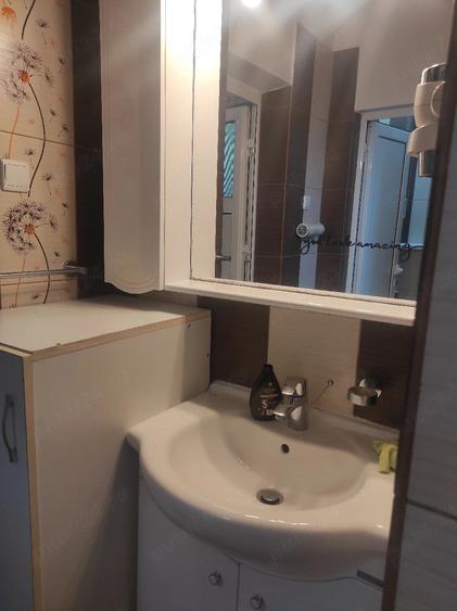 Spațiu comercial, de 120 mp, în Cetate
