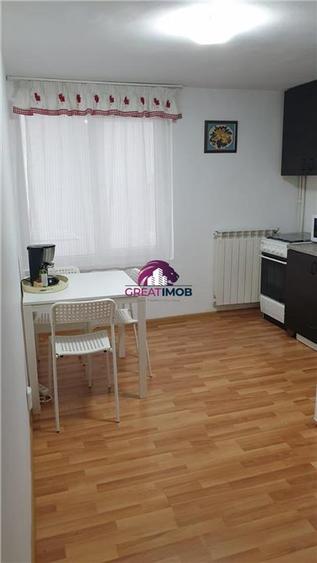 Apartament de inchiriat - 4