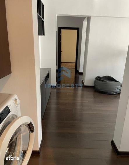 Apartament cu 3 camere în Berceni