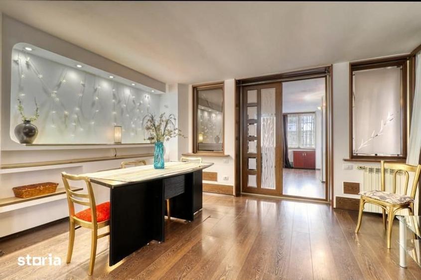 Apartament cu 5 camere decomandat în Grivița