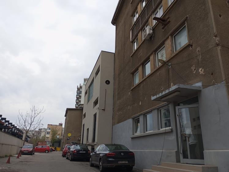 Birou, de 161 mp, în Nerva Traian